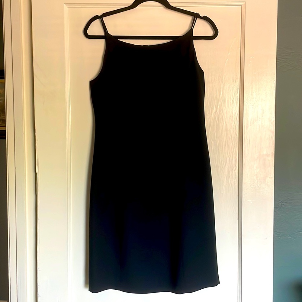 Black Jones New York Sheath Dress in size 8